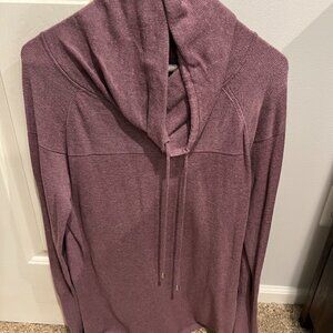 Akini Size M Cowl Neck Sweater Purple